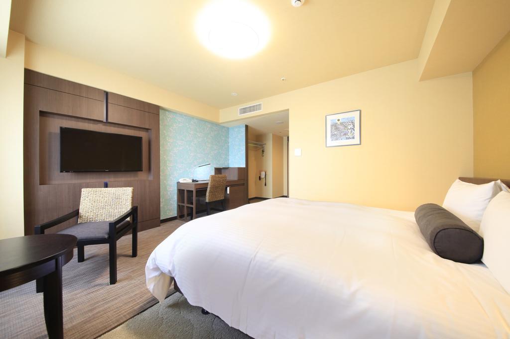 Richmond Hotel Naha Kumoji Exterior photo