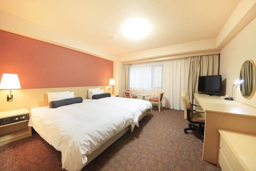 Richmond Hotel Naha Kumoji Exterior photo